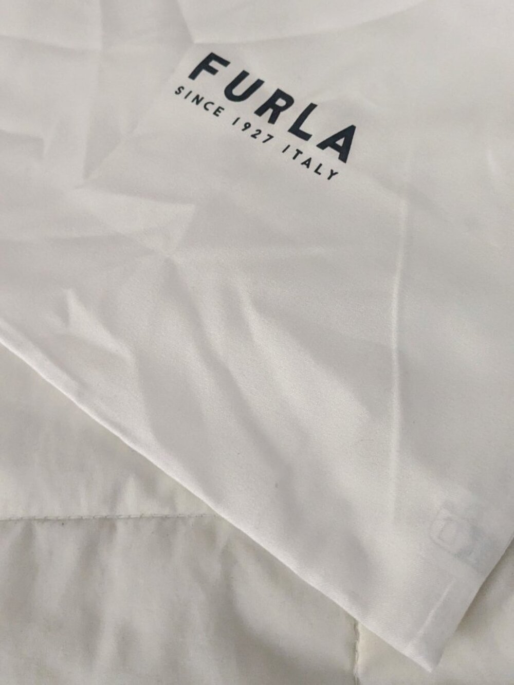 Furla Dust Bags White Satin Interior Drawstring Protector Medium Size Available - Picture 4 of 8
